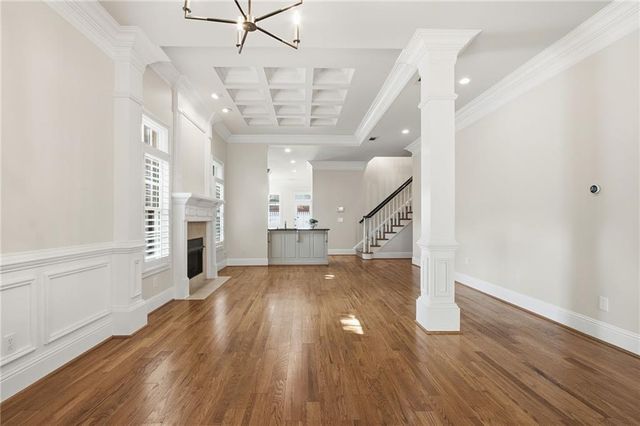 8410 Parker Place, Roswell, GA 30076