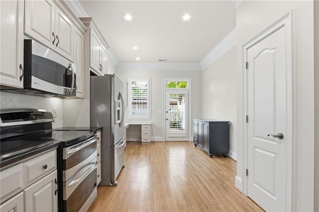 8410 Parker Place, Roswell, GA 30076