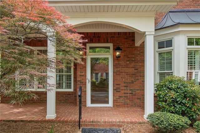 8410 Parker Place, Roswell, GA 30076