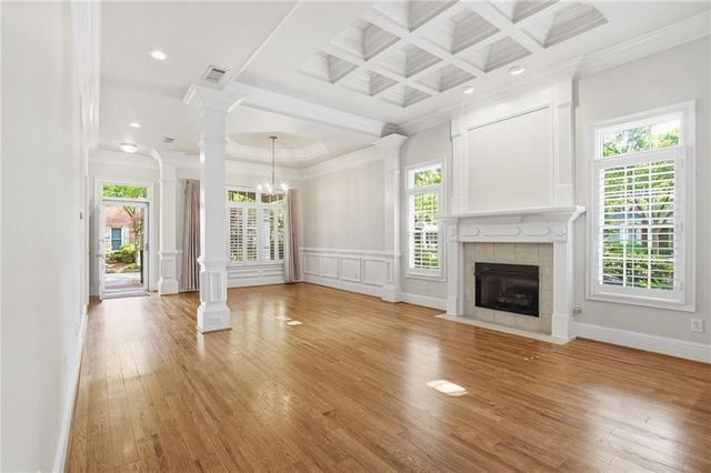 8410 Parker Place, Roswell, GA 30076