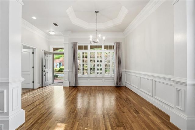 8410 Parker Place, Roswell, GA 30076