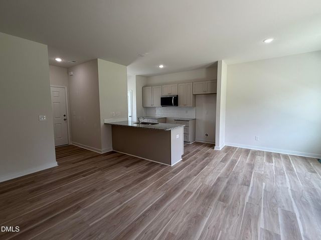326 Barbour's Place Drive, Four Oaks, NC 27524