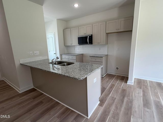 326 Barbour's Place Drive, Four Oaks, NC 27524