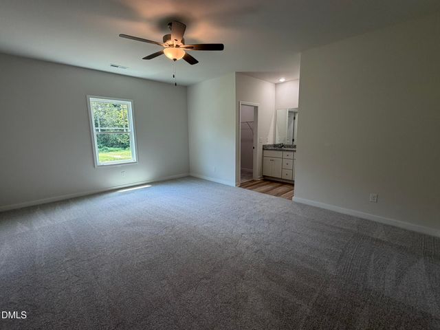 326 Barbour's Place Drive, Four Oaks, NC 27524