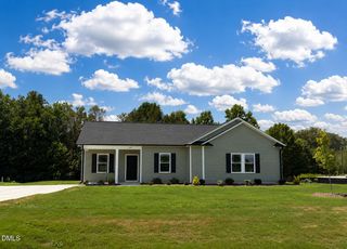 326 Barbour's Place Drive, Four Oaks, NC 27524