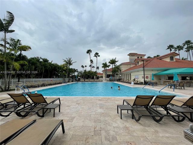5733 NW 100th Court, Doral, FL 33178
