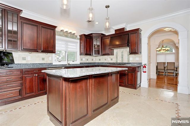 65 Ross Avenue, Demarest, NJ 07627
