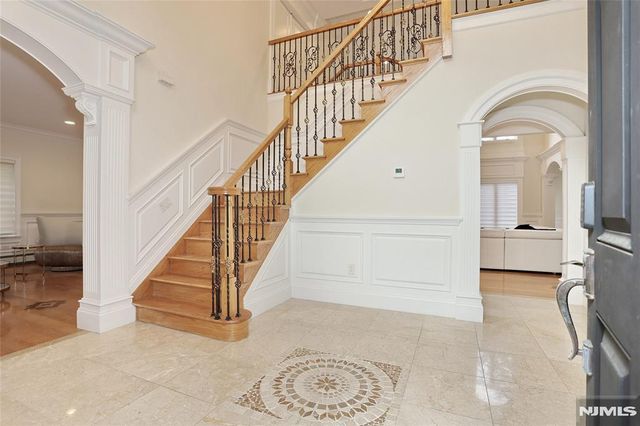 65 Ross Avenue, Demarest, NJ 07627