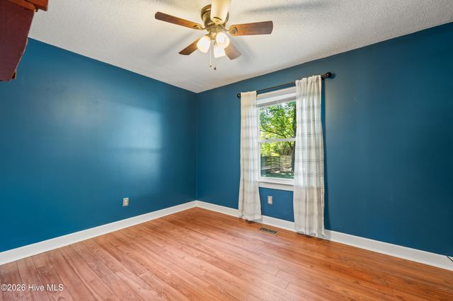 112 Galahad Drive, Greenville, NC 27858