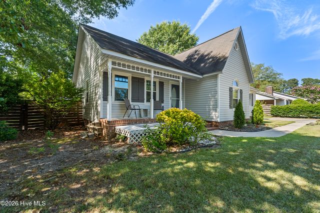 112 Galahad Drive, Greenville, NC 27858