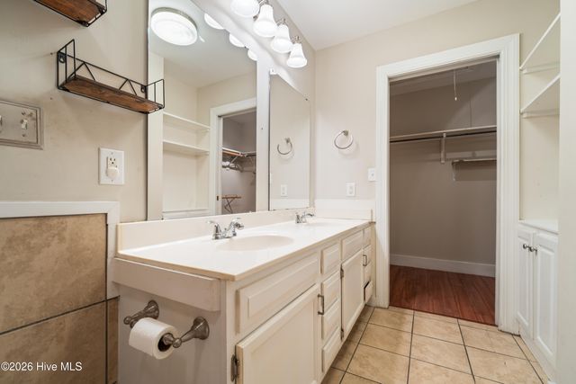 112 Galahad Drive, Greenville, NC 27858