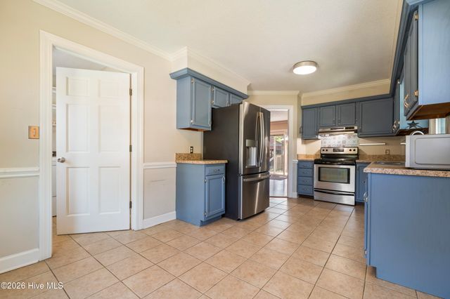 112 Galahad Drive, Greenville, NC 27858