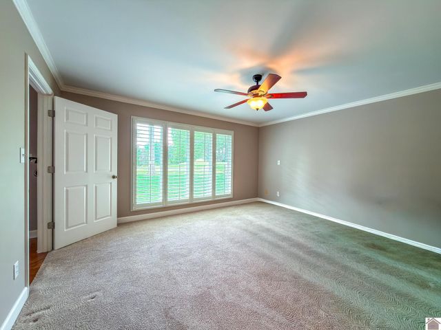 1517 Gleneagles, Paducah, KY 42001