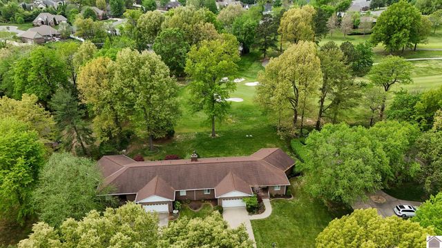 1517 Gleneagles, Paducah, KY 42001