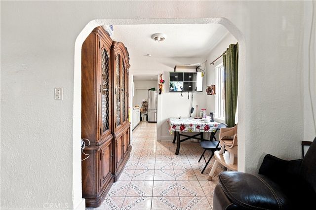 238 W 90th, Los Angeles, CA 90003
