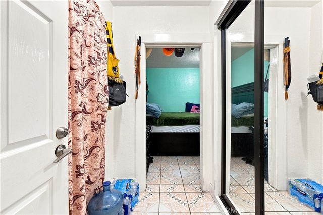 238 W 90th, Los Angeles, CA 90003