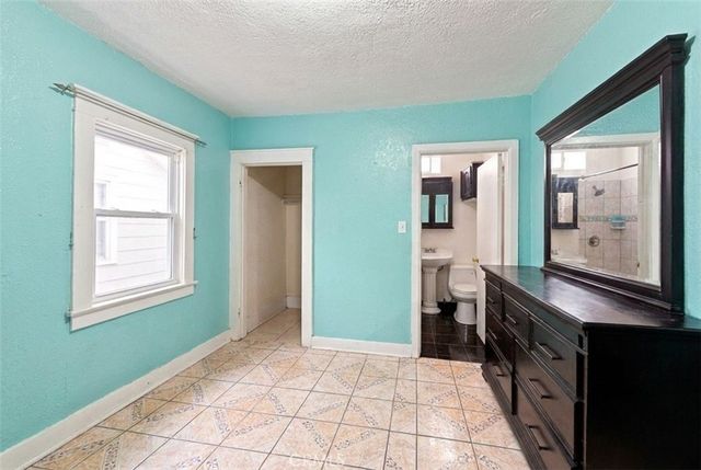 238 W 90th, Los Angeles, CA 90003