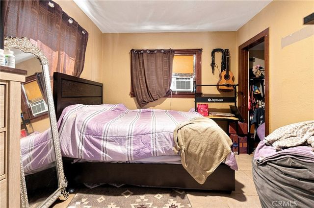 238 W 90th, Los Angeles, CA 90003
