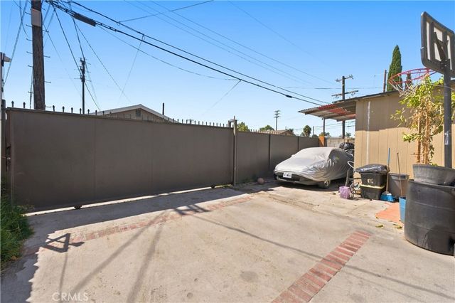 238 W 90th, Los Angeles, CA 90003