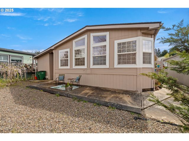 735 Sw SUNSET Way, Troutdale, OR 97060