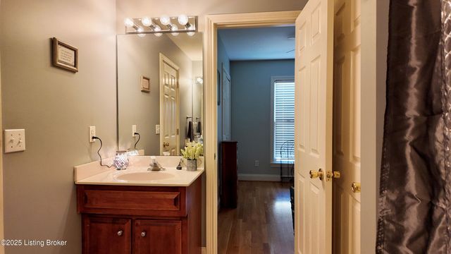 116 Waverly Dr, Bardstown, KY 40004