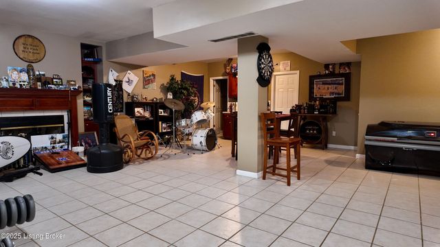 116 Waverly Dr, Bardstown, KY 40004