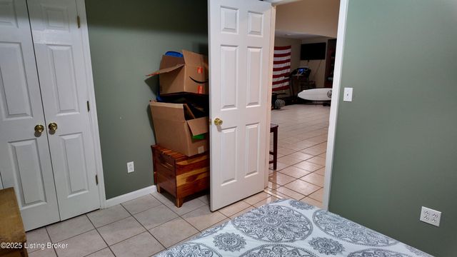 116 Waverly Dr, Bardstown, KY 40004