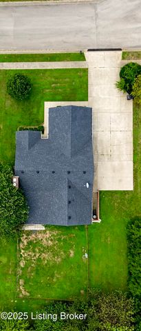 116 Waverly Dr, Bardstown, KY 40004