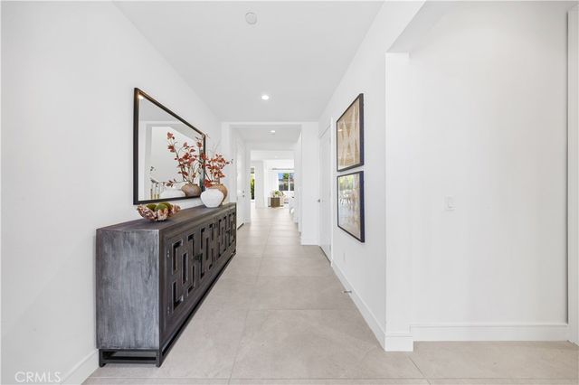 106 Albero, Irvine, CA 92602