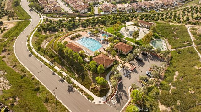 106 Albero, Irvine, CA 92602