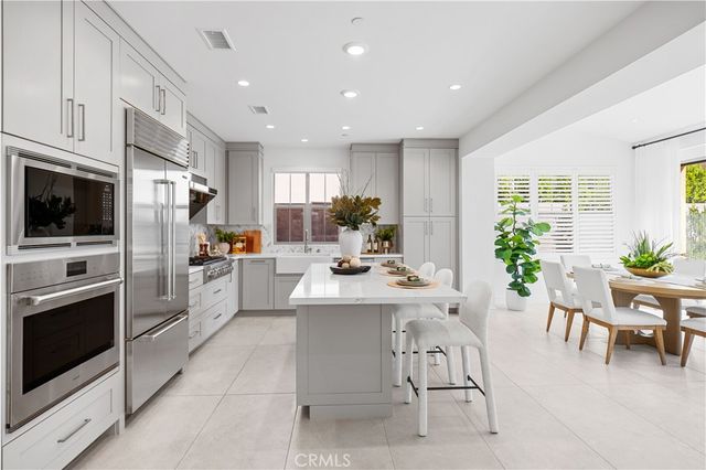 106 Albero, Irvine, CA 92602