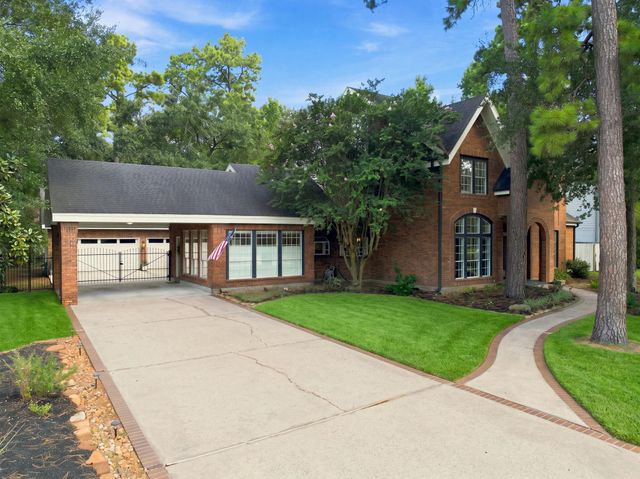 23 S Brokenfern Drive Drive, The Woodlands, TX 77380