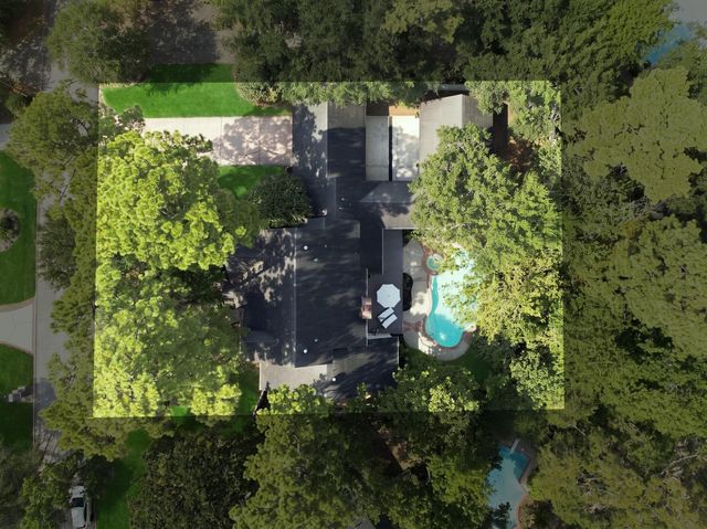 23 S Brokenfern Drive Drive, The Woodlands, TX 77380