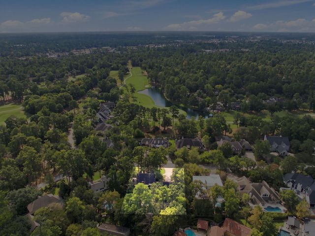 23 S Brokenfern Drive Drive, The Woodlands, TX 77380