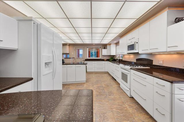 14757 Sanctum Pl, Nevada City, CA 95959