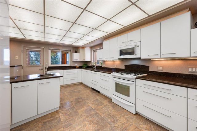 14757 Sanctum Pl, Nevada City, CA 95959