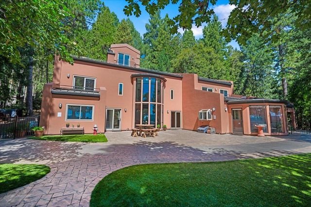 14757 Sanctum Pl, Nevada City, CA 95959