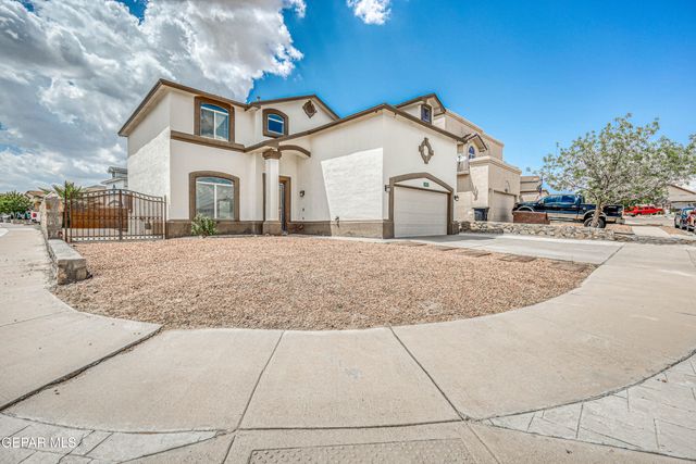 401 EVERLOOK Lane, Horizon City, TX 79928