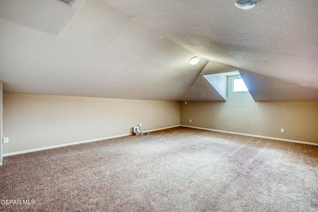 401 EVERLOOK Lane, Horizon City, TX 79928