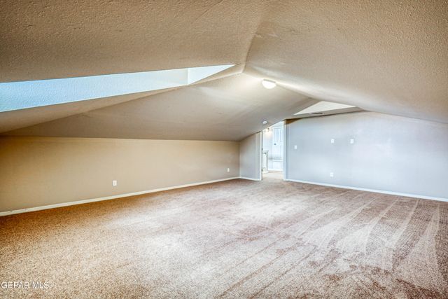 401 EVERLOOK Lane, Horizon City, TX 79928