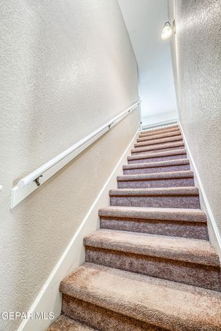 401 EVERLOOK Lane, Horizon City, TX 79928