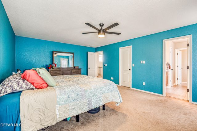 401 EVERLOOK Lane, Horizon City, TX 79928