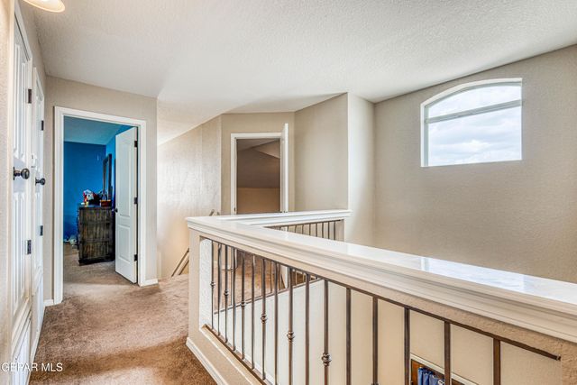 401 EVERLOOK Lane, Horizon City, TX 79928