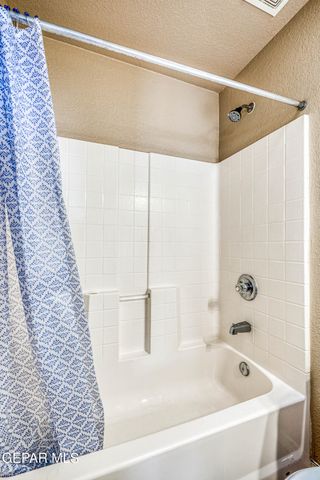 401 EVERLOOK Lane, Horizon City, TX 79928