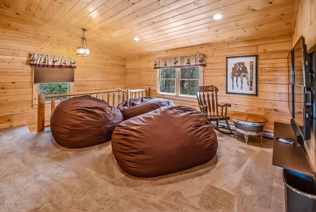 20 Bishop Road, Searsburg, VT 05363