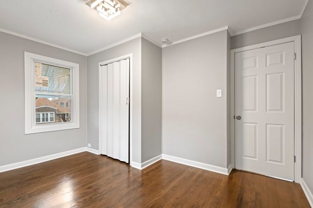 10231 S Rhodes Avenue, Chicago, IL 60628