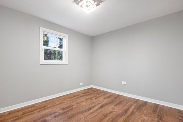 10231 S Rhodes Avenue, Chicago, IL 60628