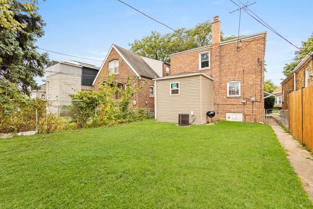 10231 S Rhodes Avenue, Chicago, IL 60628
