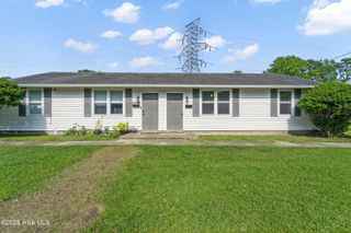 1216 Davis Street, Jacksonville, NC 28540