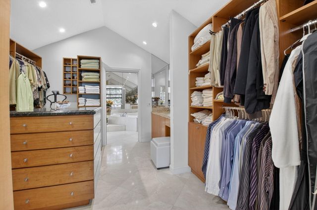 6130 Vía Tierra, Boca Raton, FL 33433